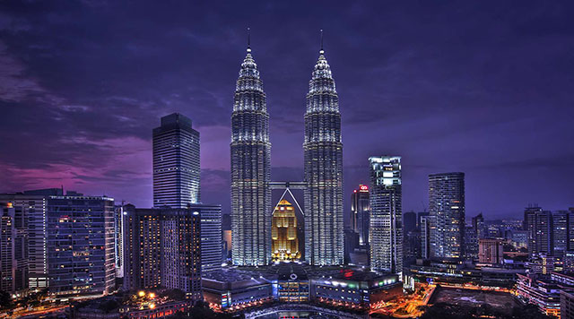 Tháp đôi Petronas, Kula Lumpur