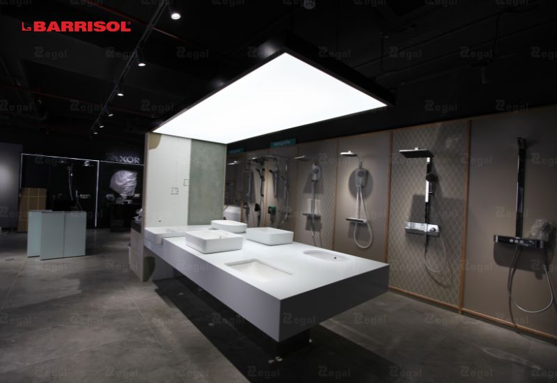 Trần xuyên sáng là hệ trần sử dụng tấm vật liệu khuếch tán ánh sáng kết hợp với nguồn sáng LED được bố trí phía trên