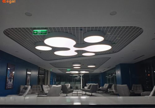 Khả năng ứng dụng cao của hộp đèn xuyên sáng với nhiều không gian khác nhau