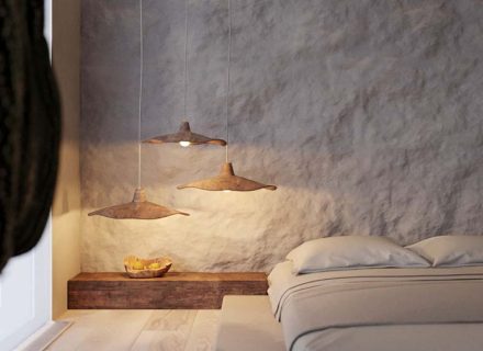 Không gian phòng ngủ thiết kế theo Phong cách Wabi Sabi với vật liệu tự nhiên và ánh sáng dịu nhẹ (nguồn Internet).