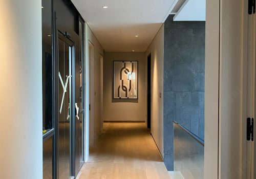 Dự án villa do Zegal thực hiện ứng dụng phong cách Modern Luxury kết hợp vật liệu cao cấp, đường nét tối giản và hệ thống ánh sáng tinh tế.